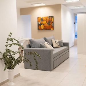 Estudio Deluxe con Cama King